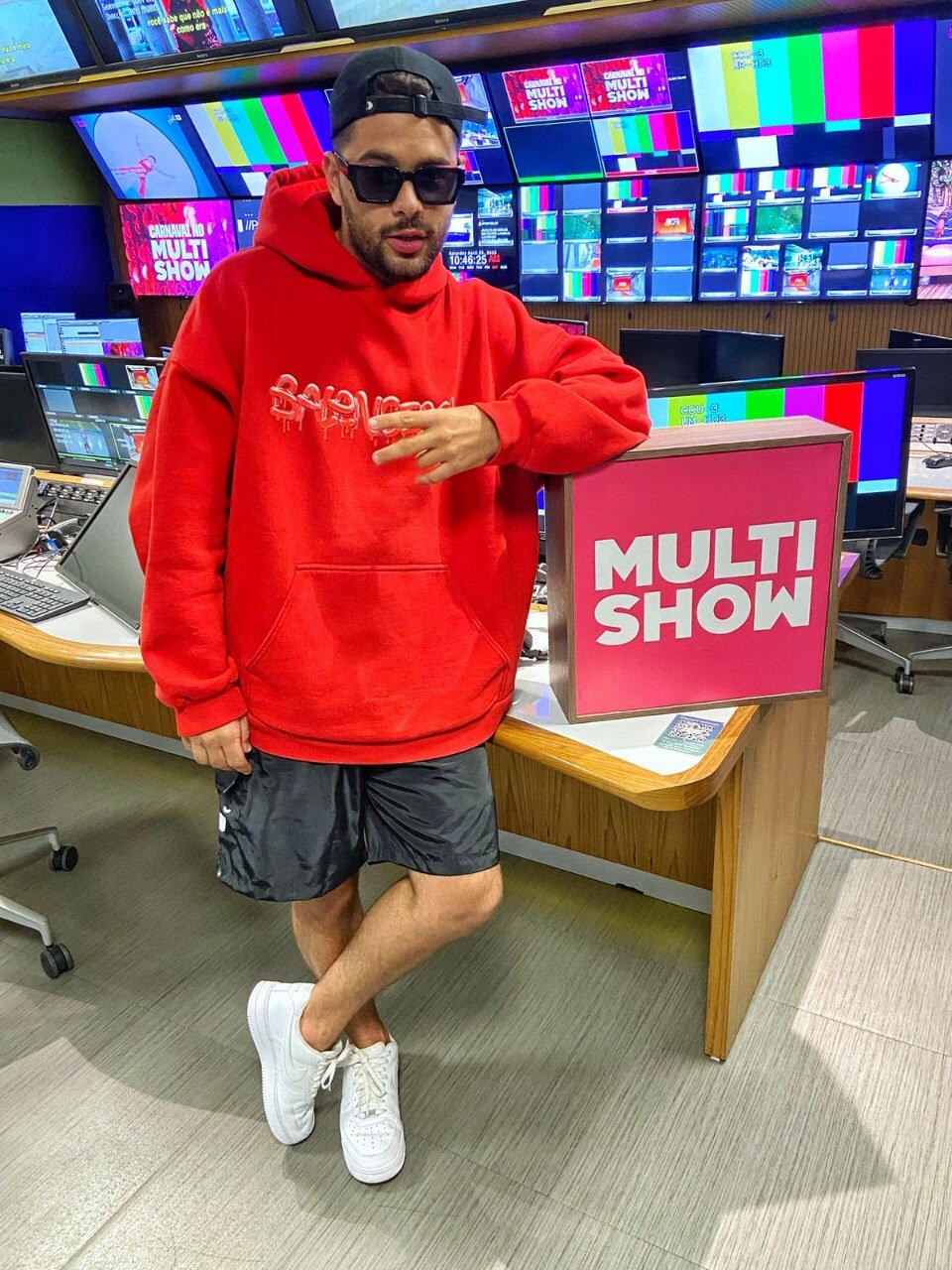Pedro Sampaio é o novo apresentador do Multishow